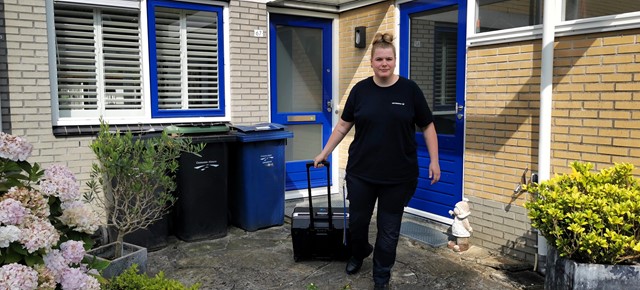 Dianne de warmtemonteur vertrekt bij klant