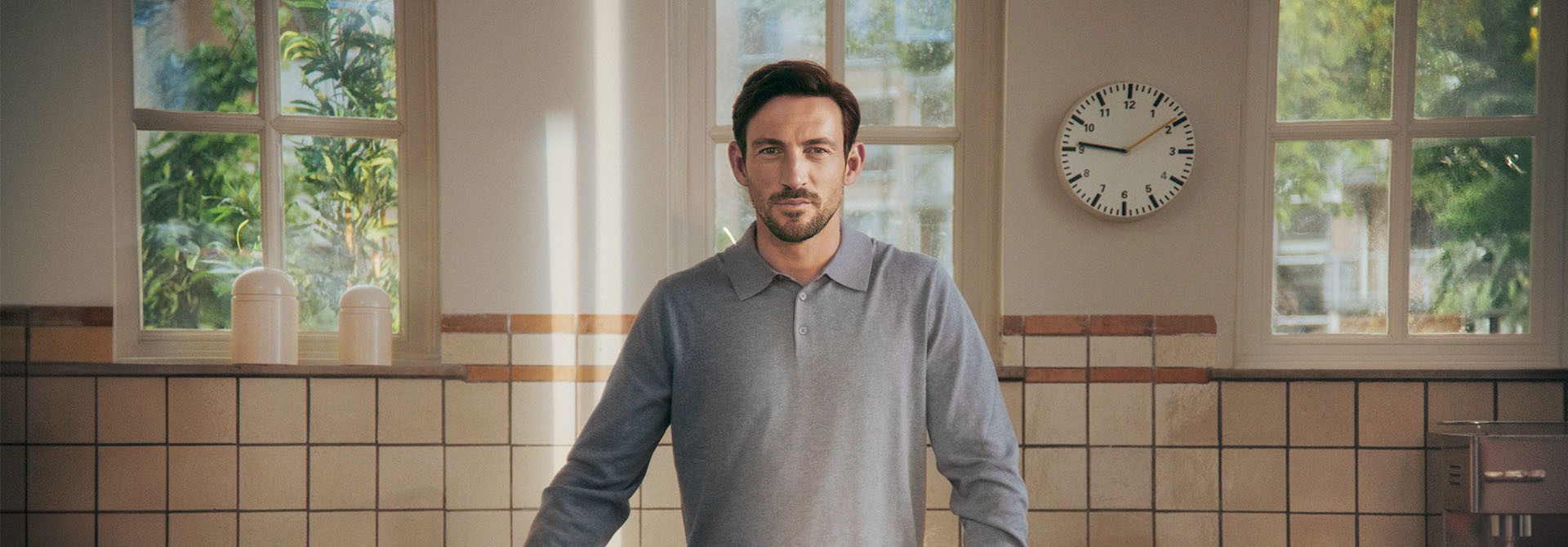 Man in keuken
