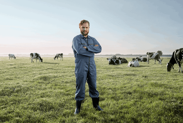 kinderen in een weiland