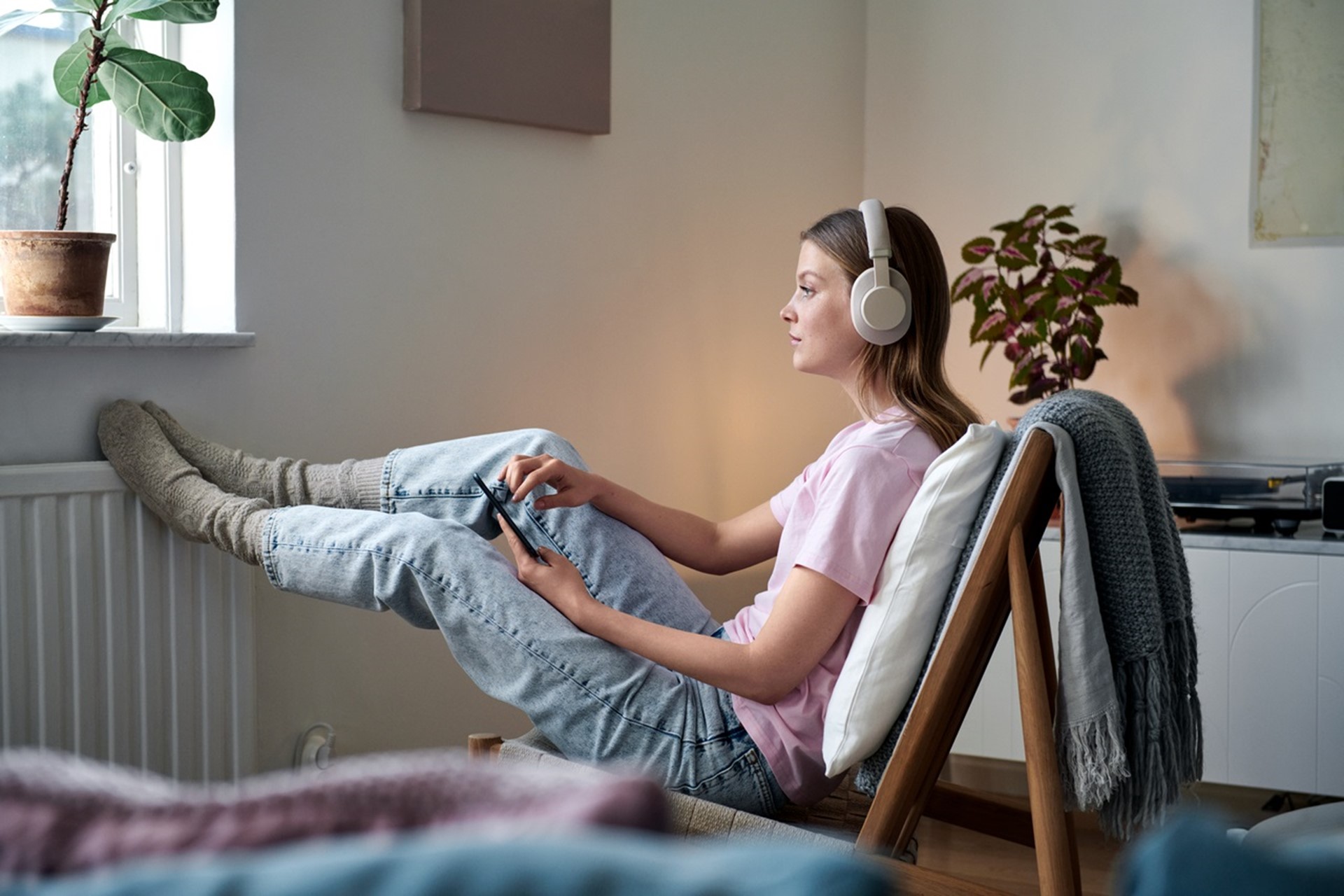 Vrouw hoofdtelefoon