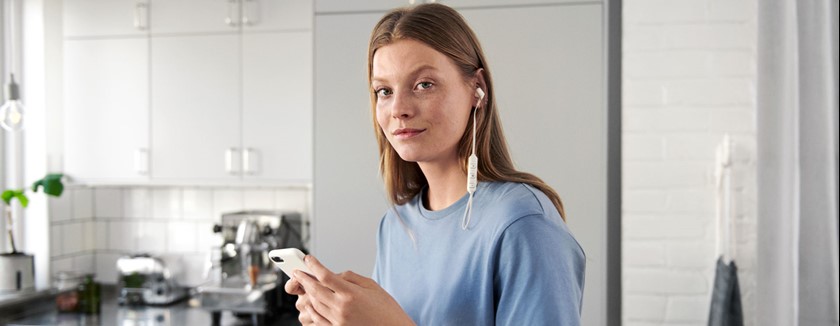 vrouw-met-smartphone